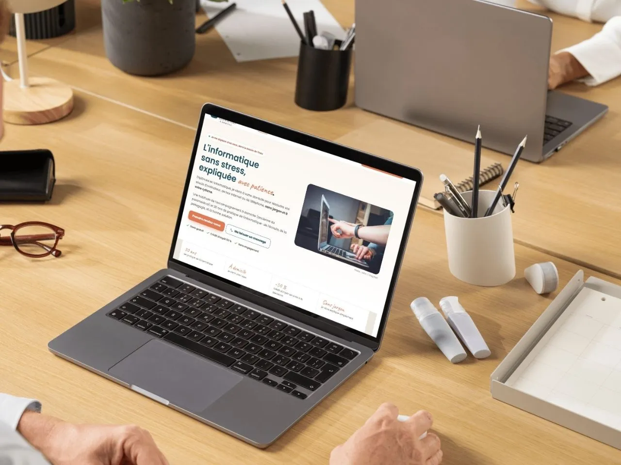 Dépannage Informatique Bassin de Thau, site clé en main à vendre avec 2 noms de domaine